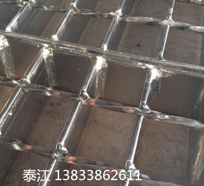 不銹鋼鋼鋼格板規(guī)格型號、價格、生產(chǎn)廠家 泰江